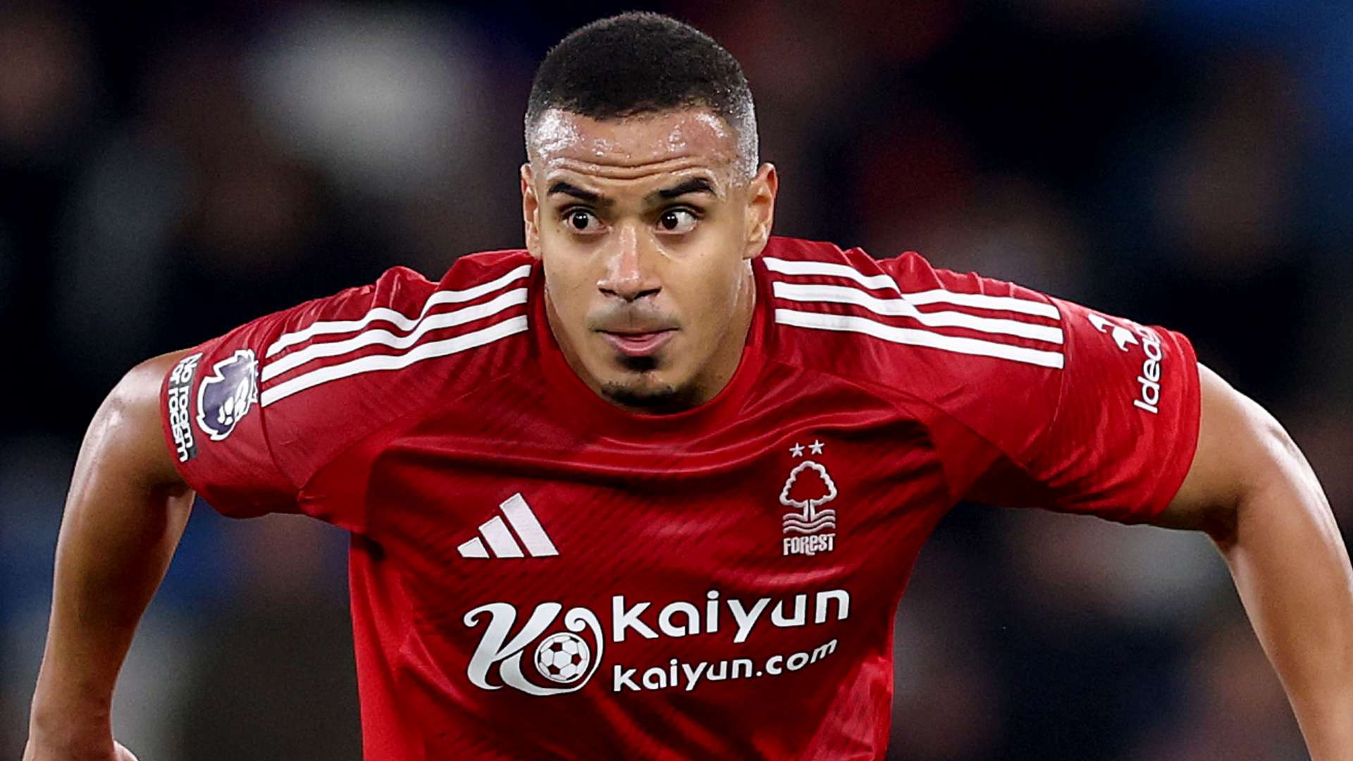 控制中場和 控制中場和